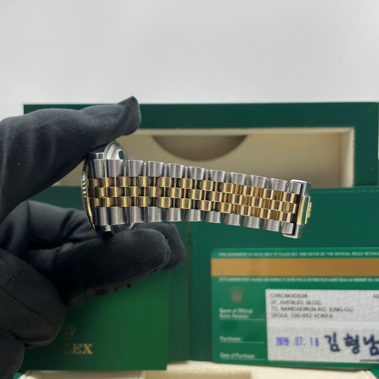 Pre-owned Rolex Datejust 36 36mm Men's Watch - ref 126232 Black & Diamond Dial (2019)