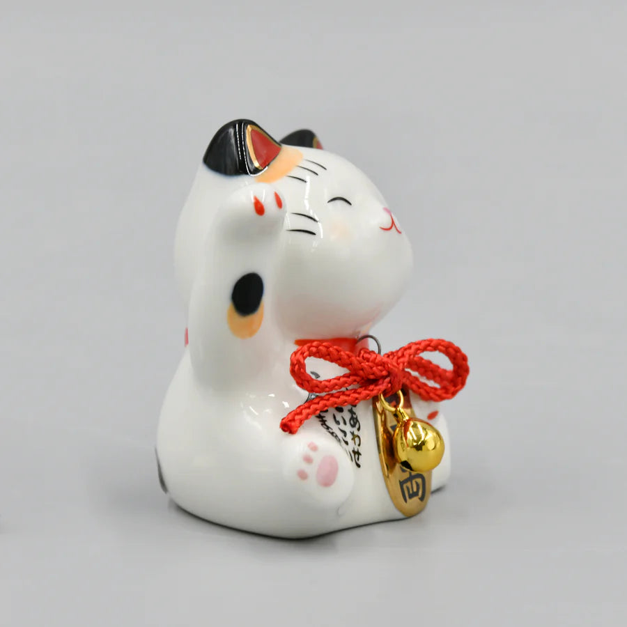 Yakushigama Maneki-Neko Japanese Lucky Beckoning Cat