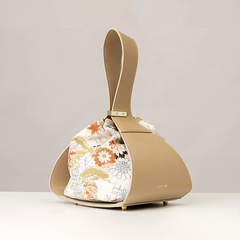 Shotengai-Husui-TRIO handbag-Beidge