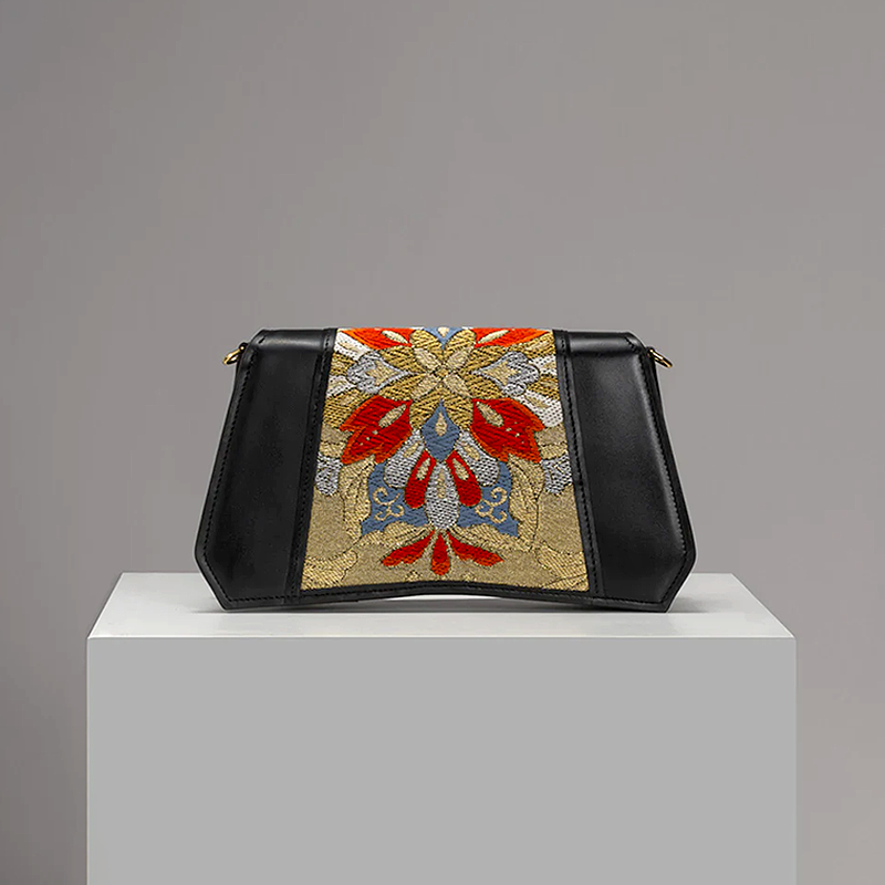 Shotengai-Hisui-VERUS Clutchbag Black