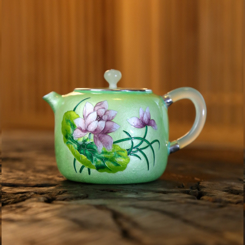 Chineses Hand-Hammered Teapot