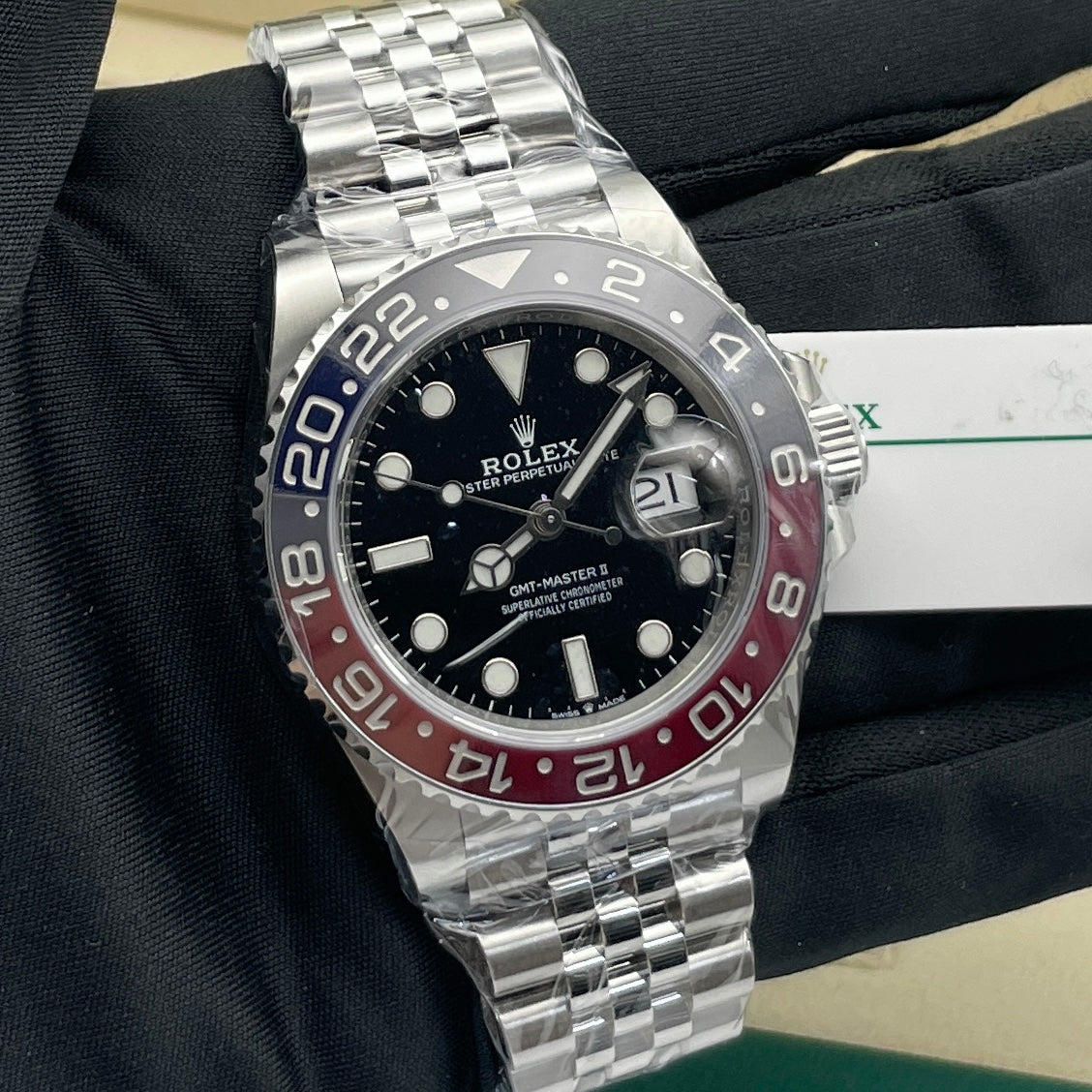 Pre-owned Rolex GMT-Master II 40mm Men's Watch - ref 126710BLRO Black Dial Pepsi (2020)