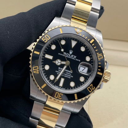 Pre-owned Rolex Submariner Date 41mm Men's Watch - ref 126613LN Black Dial