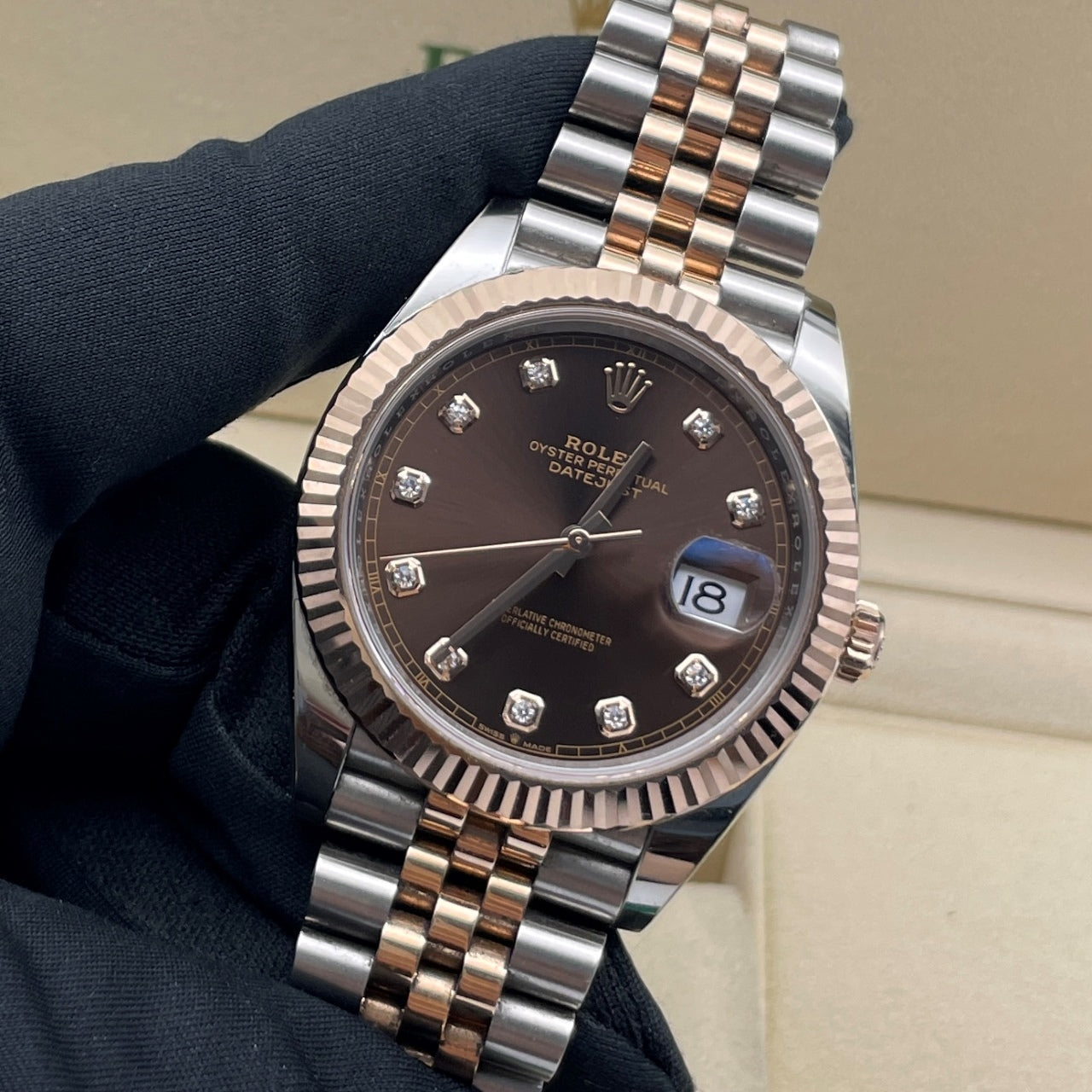 Pre-owned Rolex Datejust 41 41mm Men's Watch - ref 126331 Chocolate & Diamonds Dial