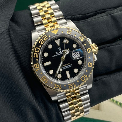 Pre-owned Rolex GMT-Master II 40mm Men's Watch - ref 126713GRNR Black Dial (2024)