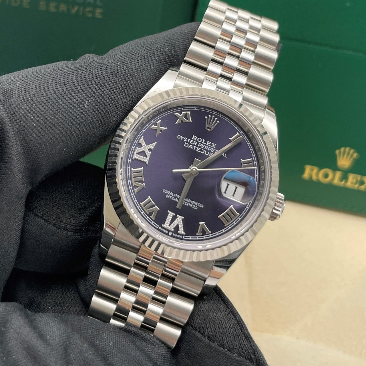 Pre-owned Rolex Datejust 36 36mm Men's Watch - ref 126234 Purple Dial (2023)