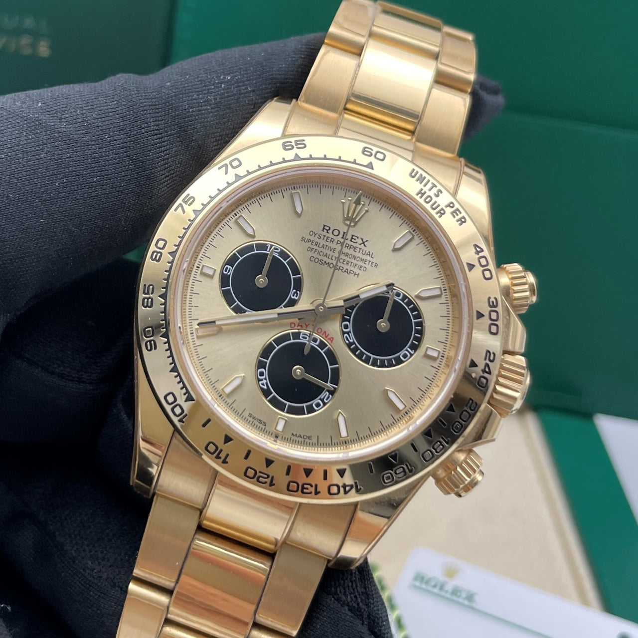 Pre-owned Rolex Cosmograph Daytona 40mm Men's Watch - ref 126508 Golden Dial (2024)