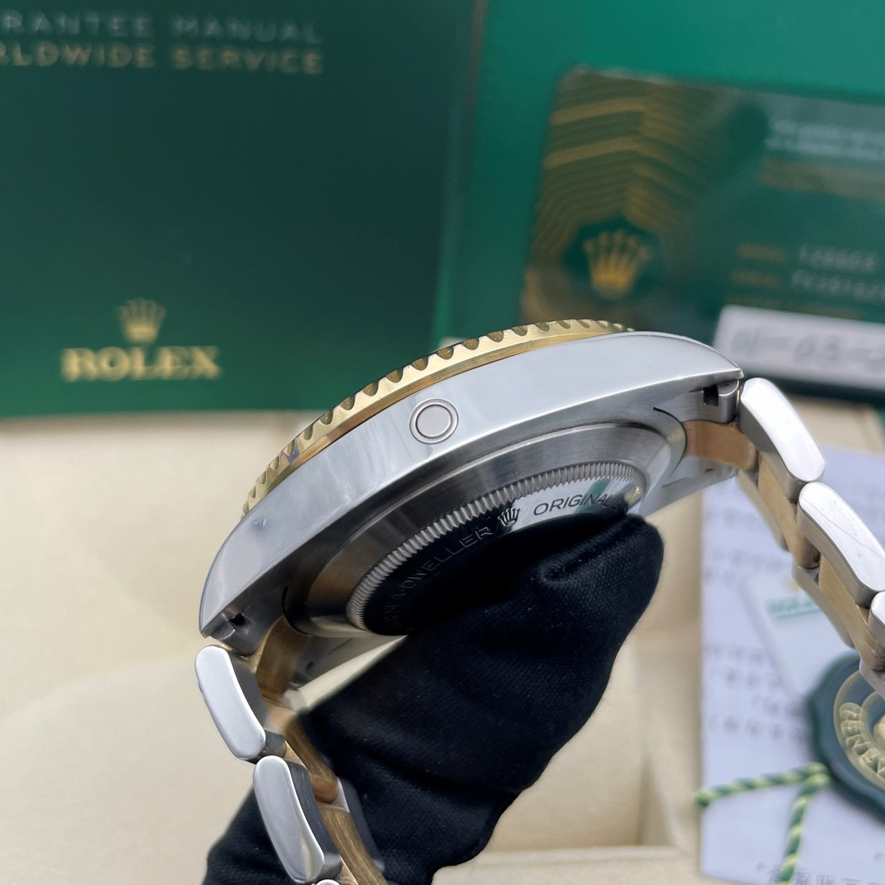 中古ロレックス シードゥエラー 44mm メンズ腕時計 - Ref. 116660 ブラックダイヤル (2017年)