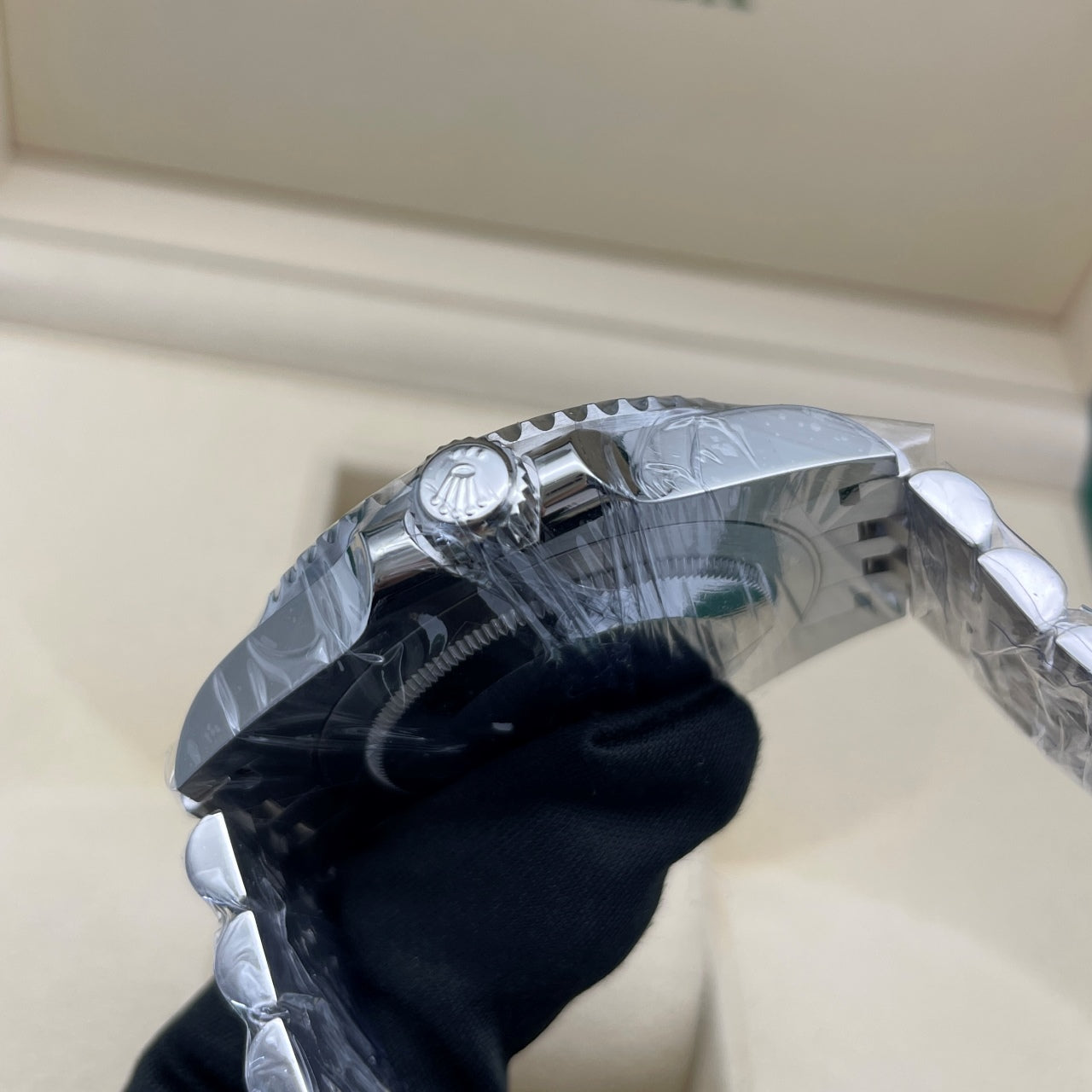 Pre-owned Rolex GMT-Master II 40mm Men's Watch - ref 126710BLNR Black Dial Bat Girl