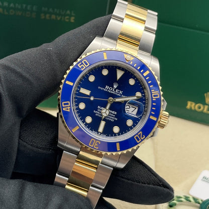 Pre-owned Rolex Submariner Date 41mm Men's Watch - ref 126613LB Blue Dial (2022)