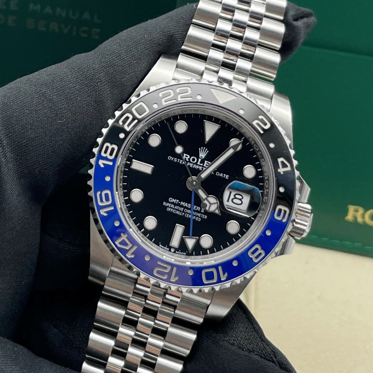 Pre-owned Rolex GMT-Master II 40mm Men's Watch - ref 126710BLNR Black Dial Bat Girl (2022)