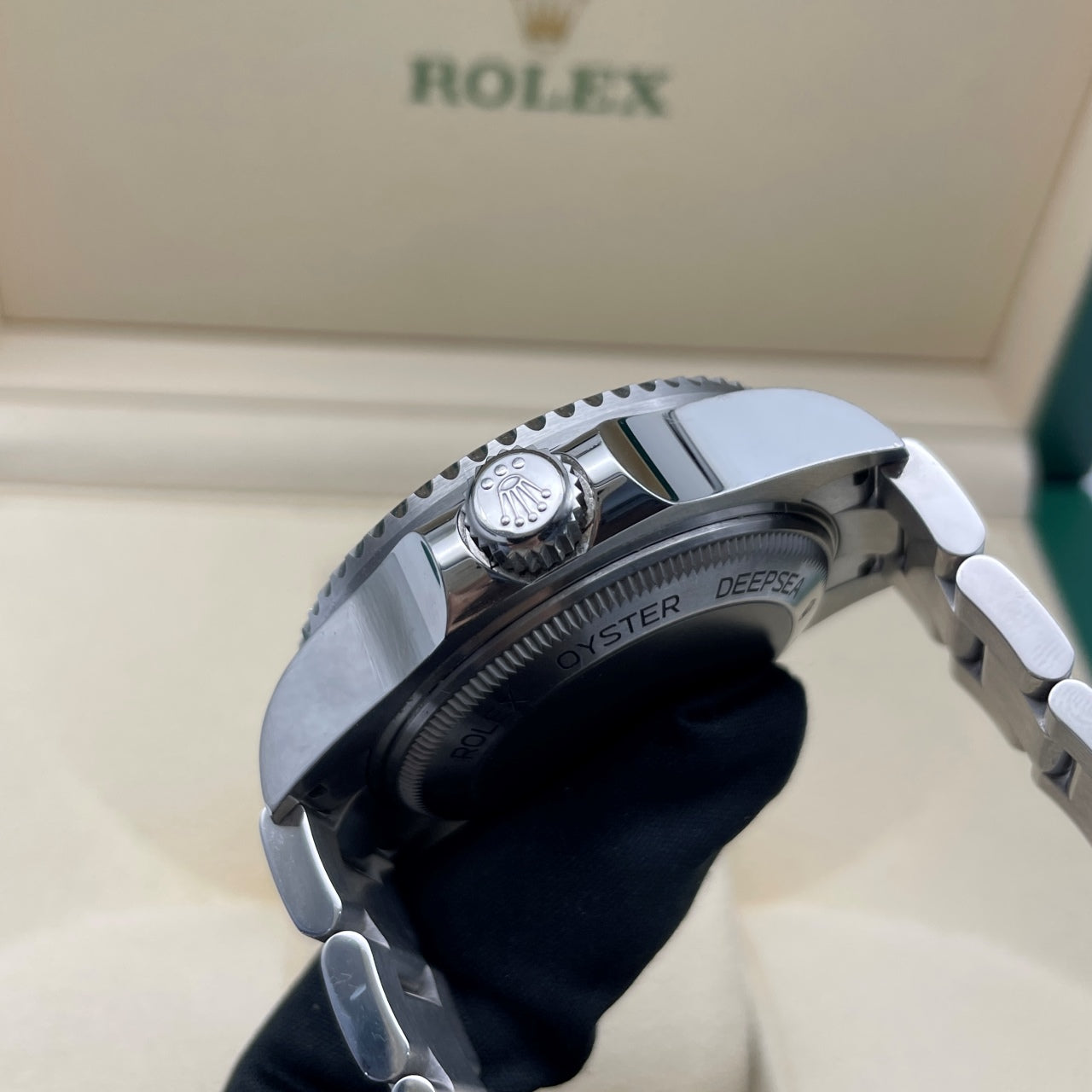 中古ロレックス シードゥエラー 44mm メンズ腕時計 - Ref. 116660 ブラックダイヤル (2017年)