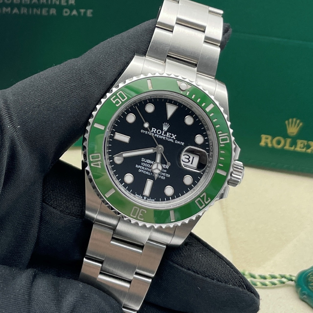 Pre-owned Rolex Submariner 41mm Men's Watch - ref 126610LV Green Bezel & Black Dial Starbucks (2024)