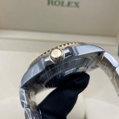 中古ロレックス シードゥエラー 44mm メンズ腕時計 - Ref. 116660 ブラックダイヤル (2017年)