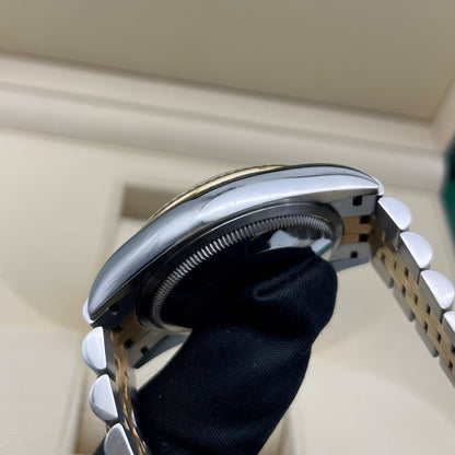 Pre-owned Rolex Datejust 36 36mm Men's Watch - ref 126232 Black & Diamond Dial