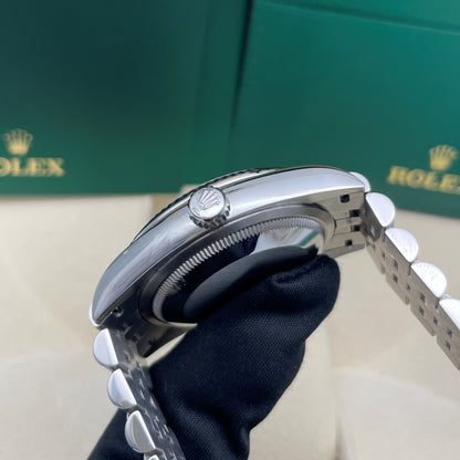 Pre-owned Rolex Datejust 36 36mm Men's Watch - ref 126234 Purple Dial (2023)