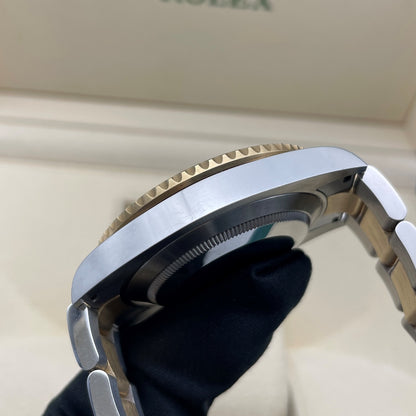 Pre-owned Rolex Submariner Date 41mm Men's Watch - ref 126613LN Black Dial