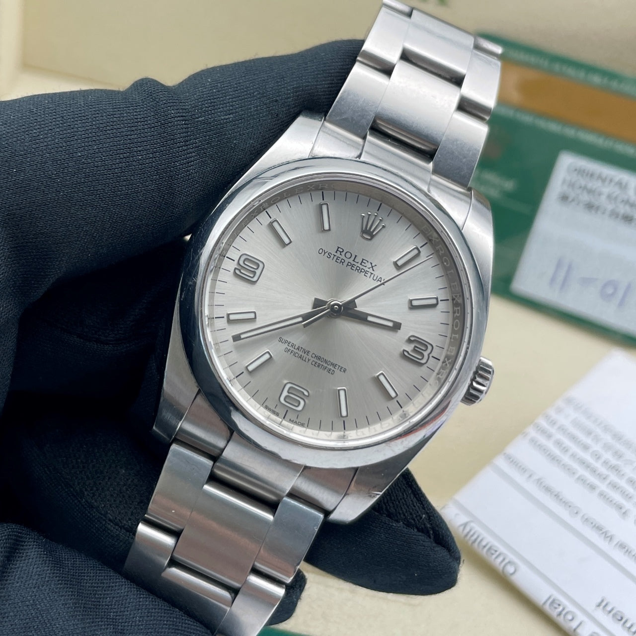 Pre-owned Rolex Oyster Perpetual 36mm Men's Watch - ref 116000 Silver Dial (2017)