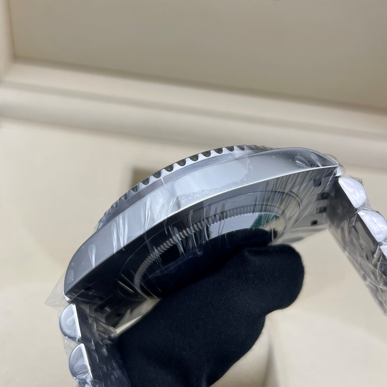 Pre-owned Rolex GMT-Master II 40mm Men's Watch - ref 126710BLNR Black Dial Bat Girl