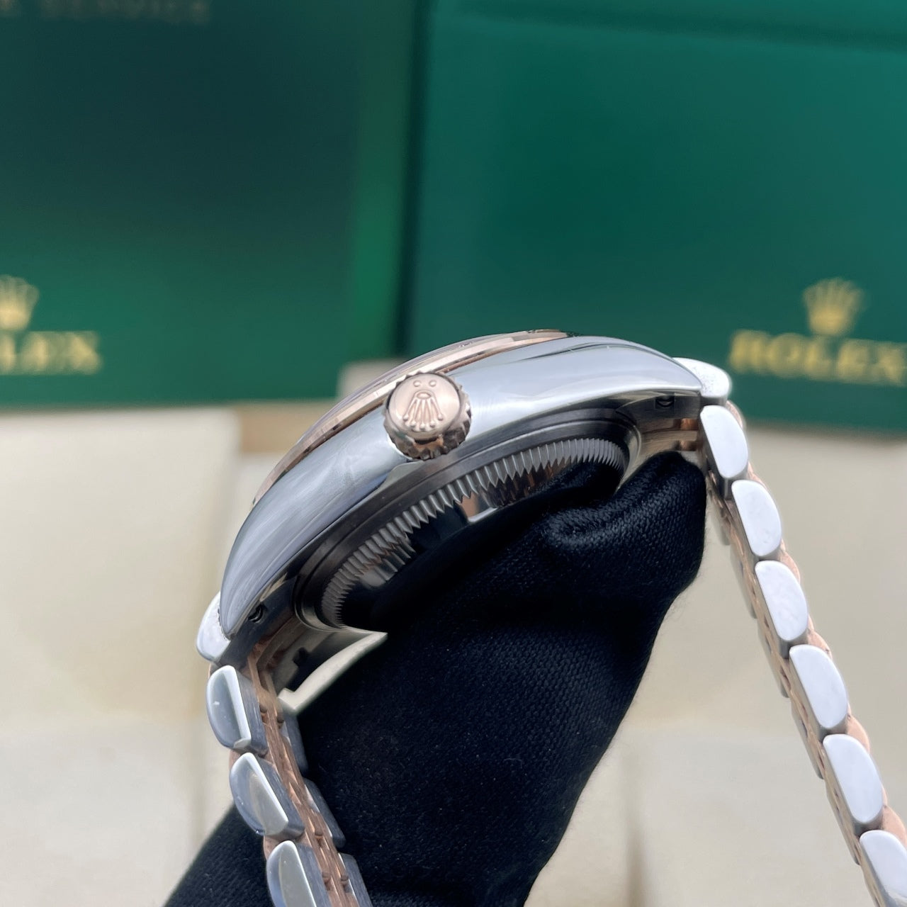 中古ロレックス レディ デイトジャスト 28mm レディース腕時計 - Ref. 279174 ピンク文字盤 (2022年)