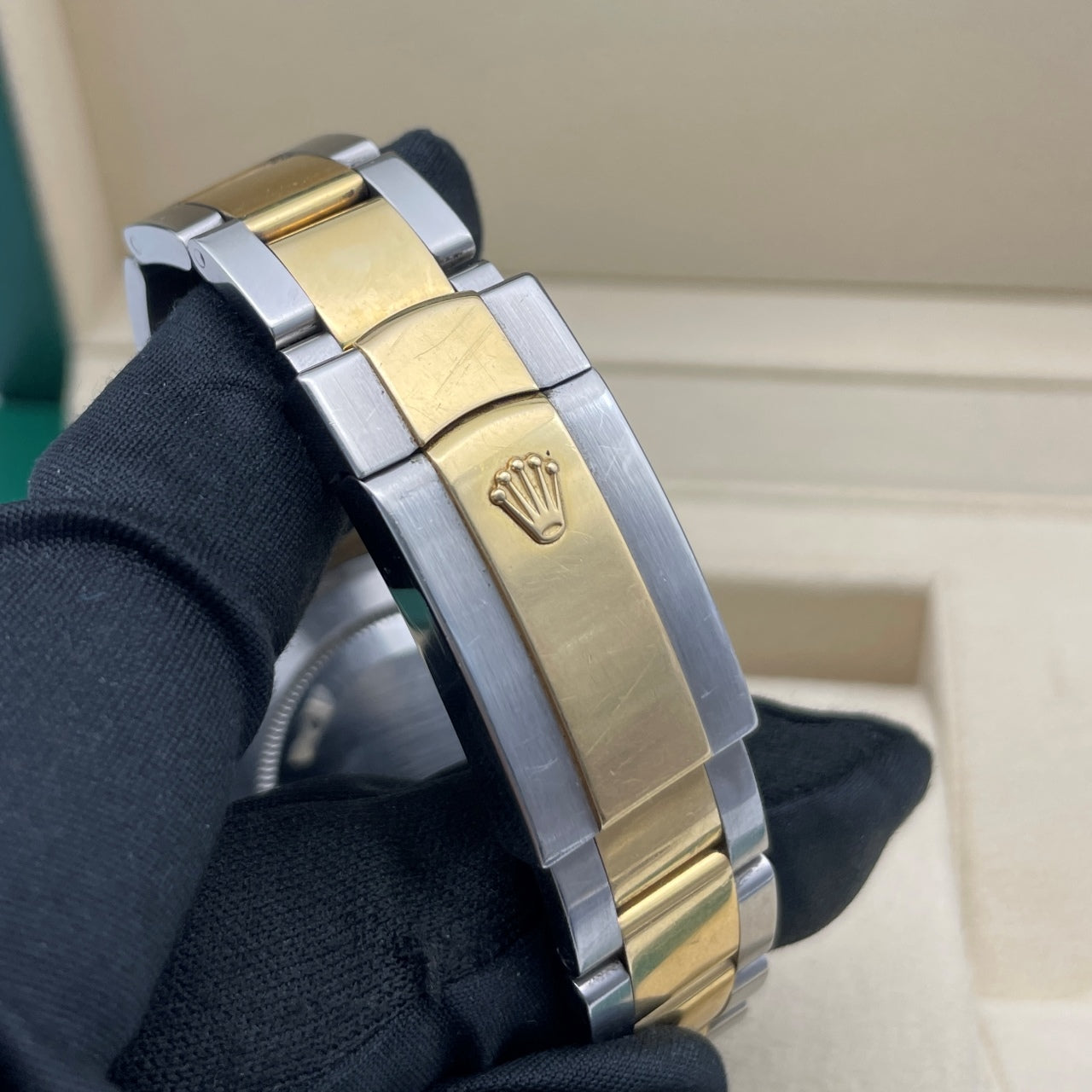 Pre-owned Rolex Datejust II 41mm Men's Watch-ref 116333 Diamond-Champagne Dial