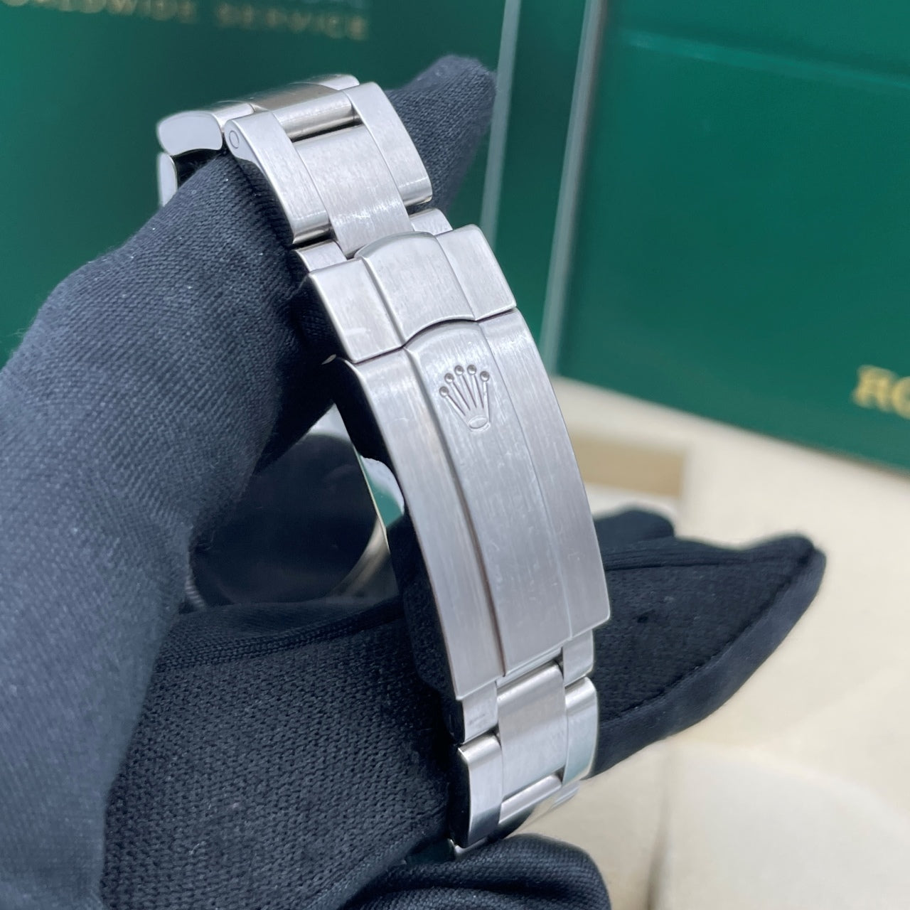 Pre-owned Rolex Oyster Perpetual 28mm Women's Watch - ref 276200 Pink Dial (2023)