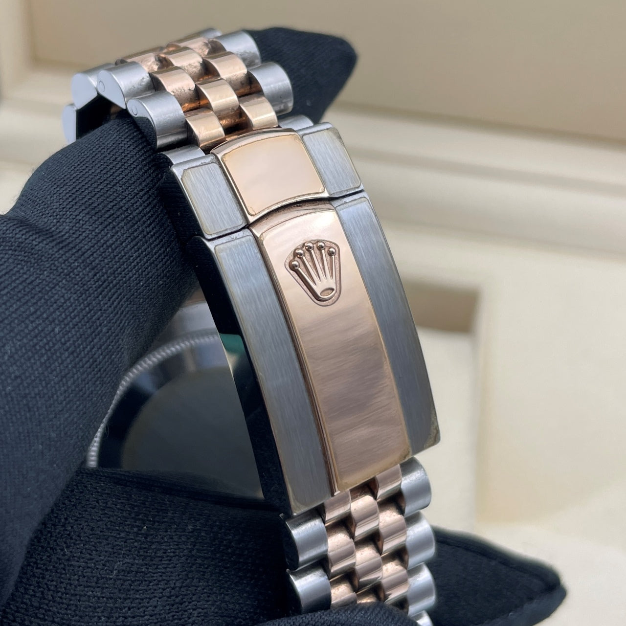 Pre-owned Rolex Datejust 41 41mm Men's Watch - ref 126331 Chocolate & Diamonds Dial