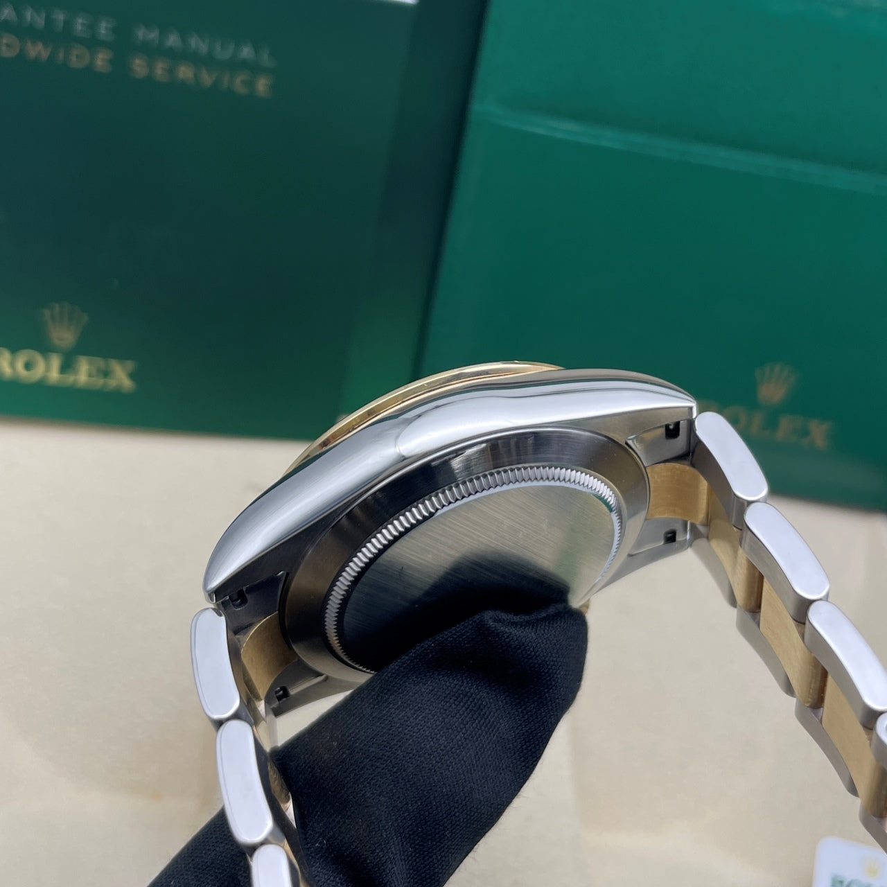 Pre-owned Rolex Cosmograph Daytona 40mm Men's Watch - ref 116503 Black Dial (2021)