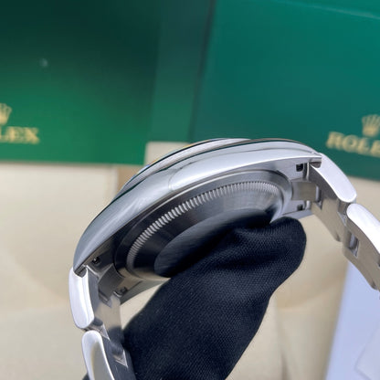 Pre-owned Rolex Explorer 36 36mm Men's Watch - ref 124270 Black Dial (2024)