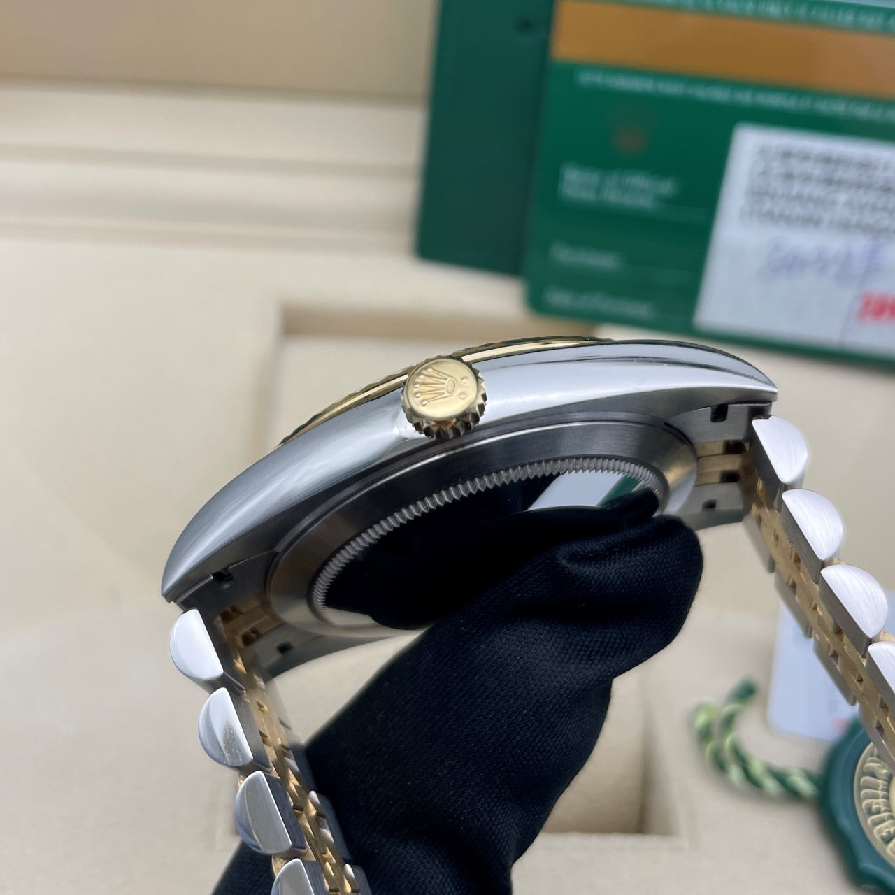 Pre-owned Rolex Datejust 41 41mm Men's Watch - ref 126333 Champagne & Diamond Dial (2019)