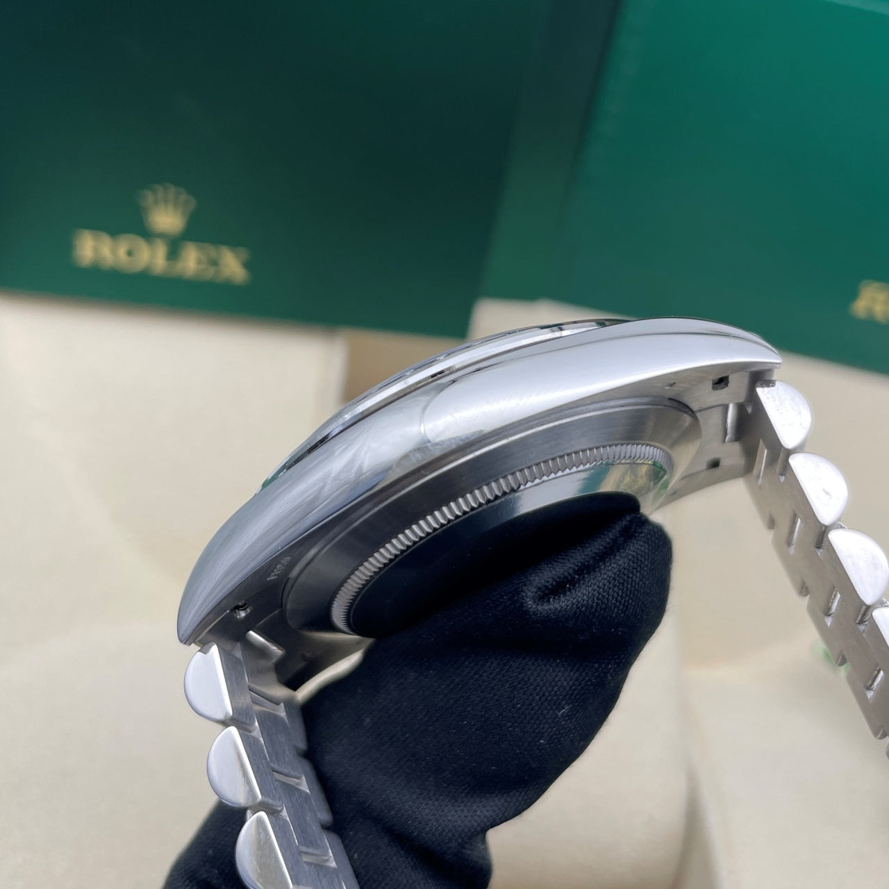 Pre-owned Rolex Day-Date 40 40mm Men's Watch - ref 228396TBR Meteorite Dial (2022)