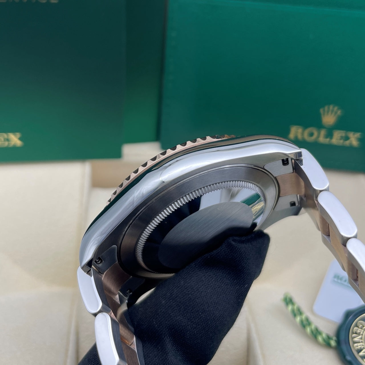 Pre-owned Rolex Yacht-Master 40 40mm Men's Watch - ref 126621 Black Dial (2024)