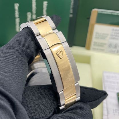 Pre-owned Rolex Datejust II 41mm Men's Watch - ref 116333 Diamond-Champagne Dial (2011)