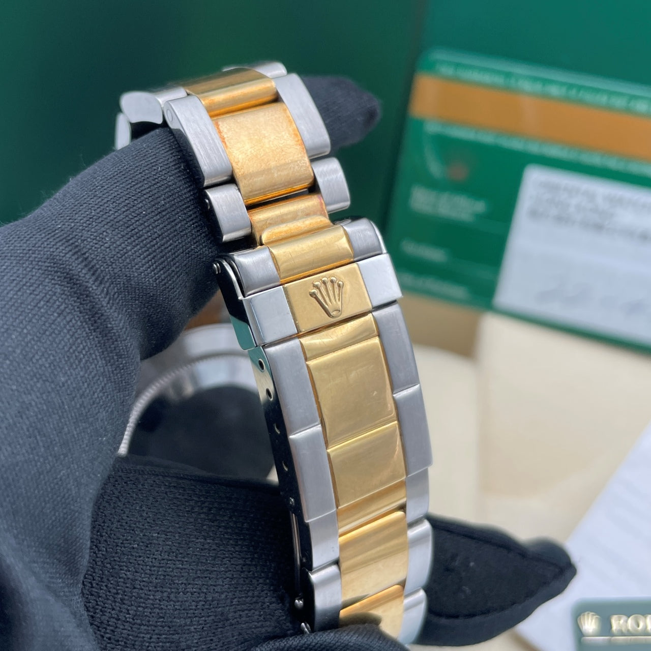 中古 ロレックス ヨットマスター 40 40mm メンズ腕時計 - Ref. 126621 ブラックダイヤル (2023)