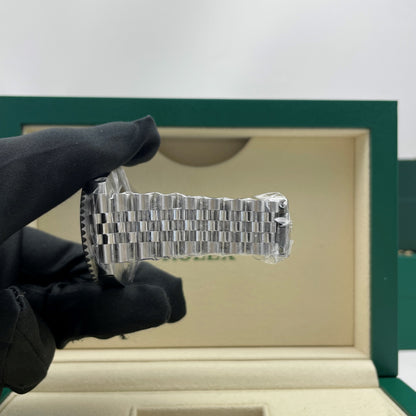 Pre-owned Rolex GMT-Master II 40mm Men's Watch - ref 126710BLNR Black Dial Bat Girl