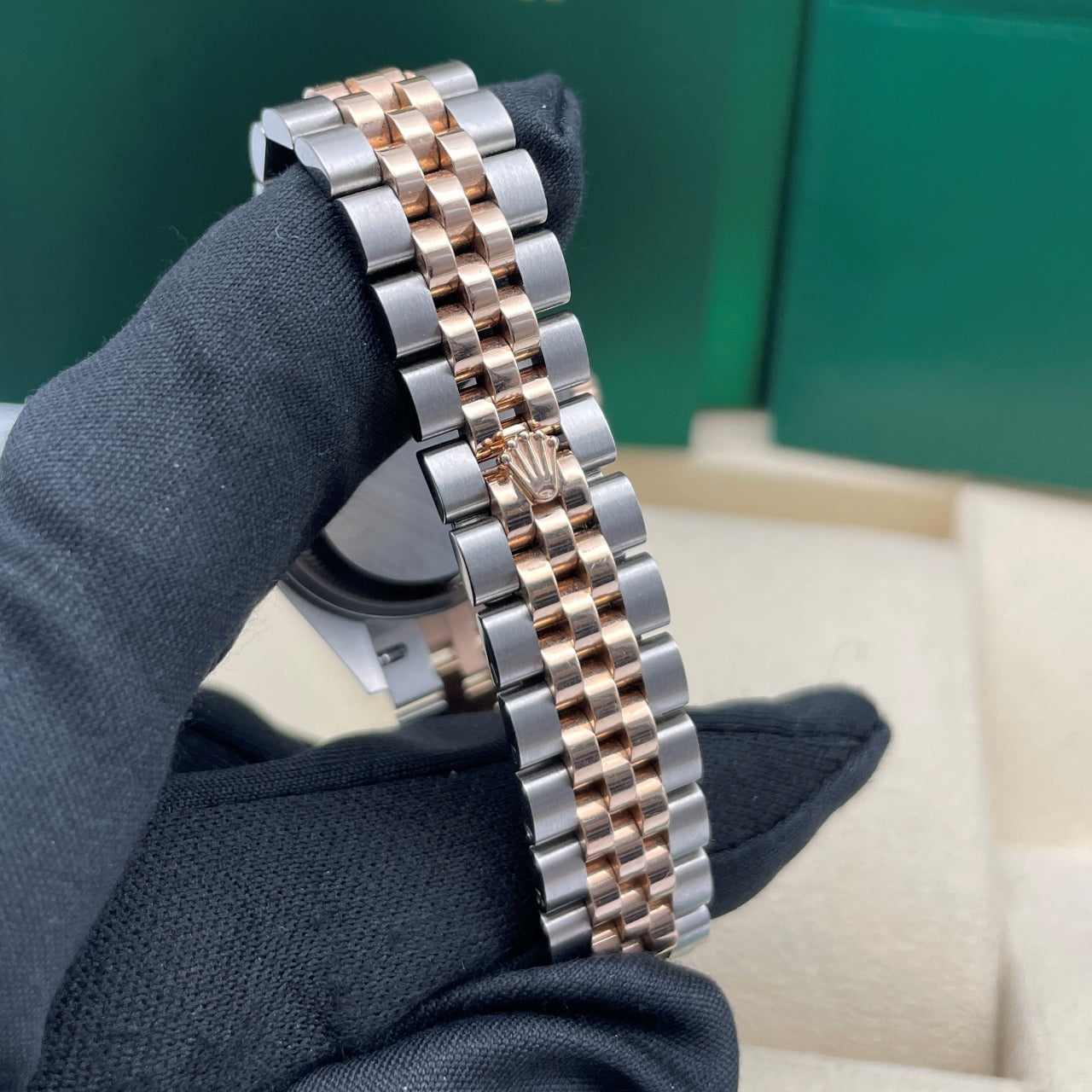 中古ロレックス レディ デイトジャスト 28mm レディース腕時計 - Ref. 279174 ピンク文字盤 (2022年)