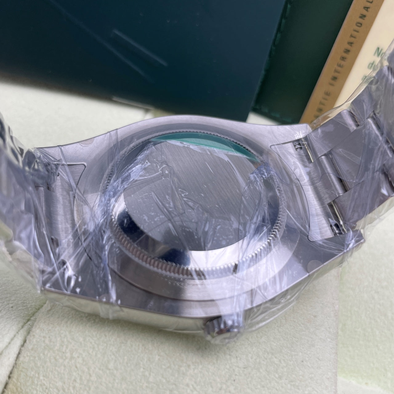 Pre-owned Rolex Datejust 41mm Men's Watch - ref 116334 Diamond-Gray Dial (2012)