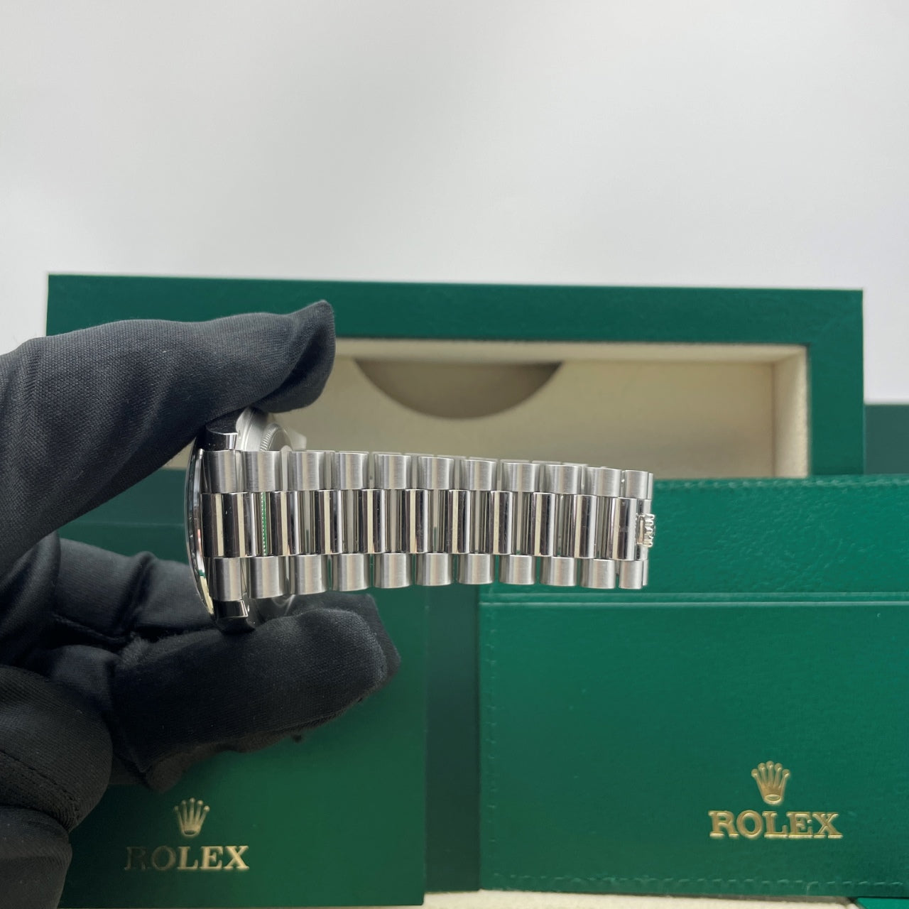 Pre-owned Rolex Day-Date 40 40mm Men's Watch - ref 228396TBR Meteorite Dial (2022)