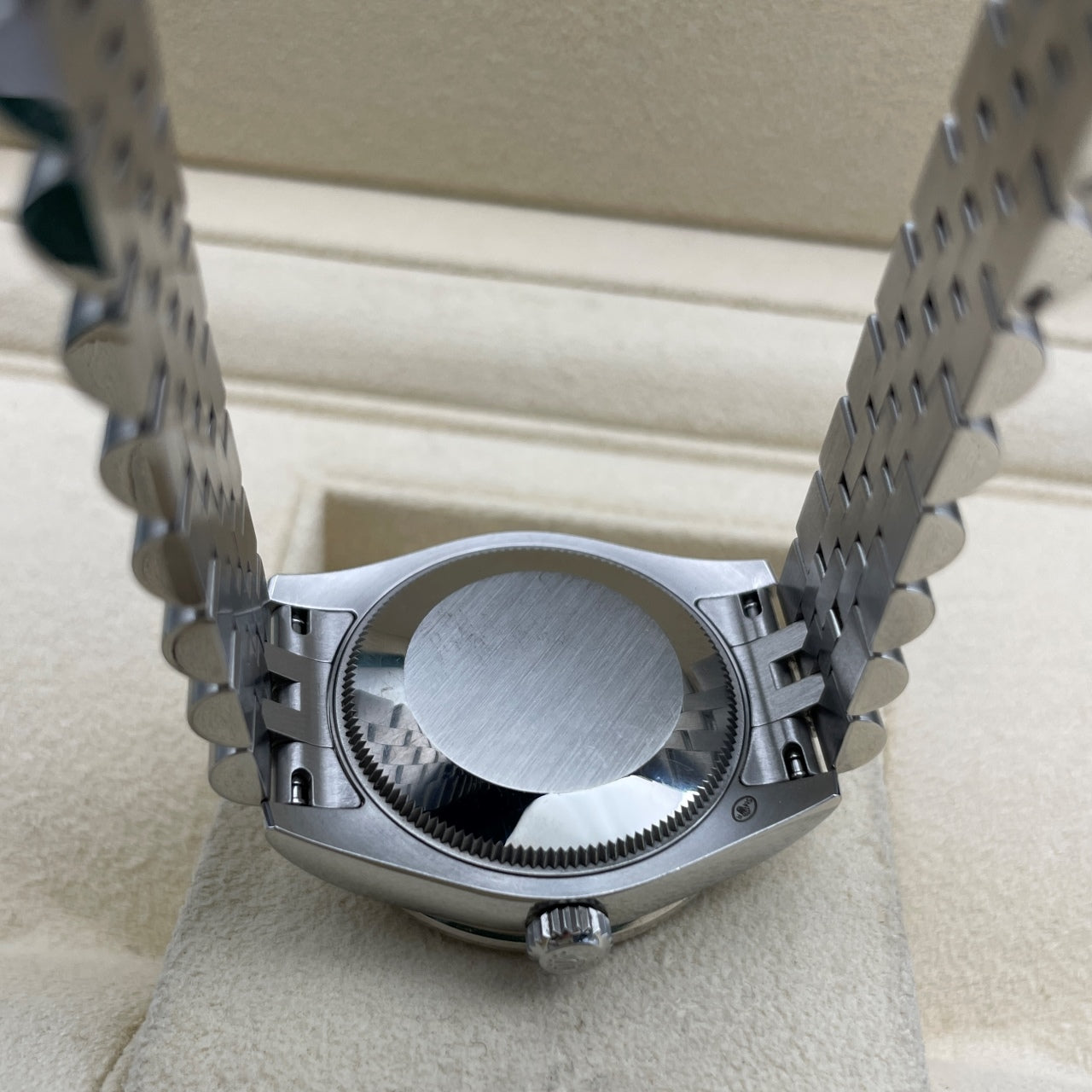 Pre-owned Rolex Datejust 31 31mm Women's Watch - ref 178384  Mother-of-Pearl Dial (2017)