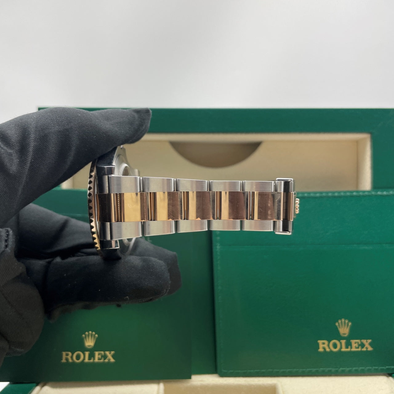 Pre-owned Rolex Yacht-Master 40 40mm Men's Watch - ref 126621 Black Dial (2023)