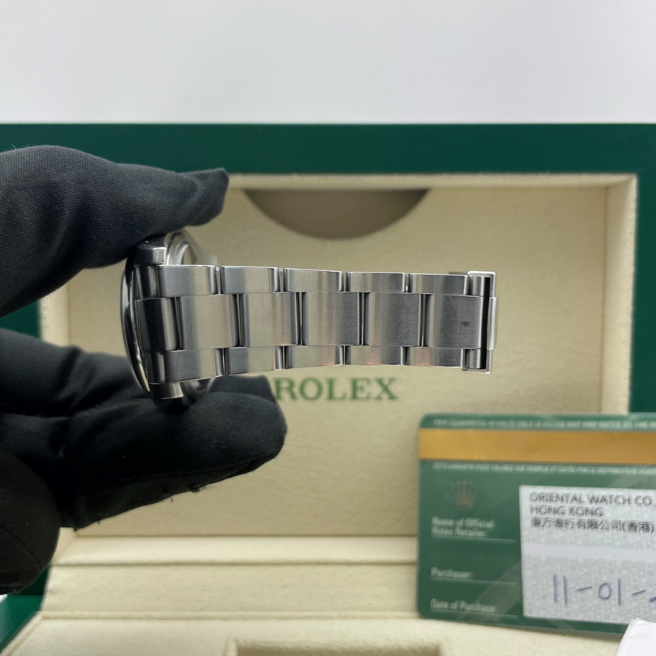 Pre-owned Rolex Oyster Perpetual 36mm Men's Watch - ref 116000 Silver Dial (2017)