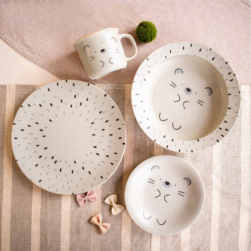 Shotengai-Awasaka Japanese Hedgehog Ceramic Dinnerware Set