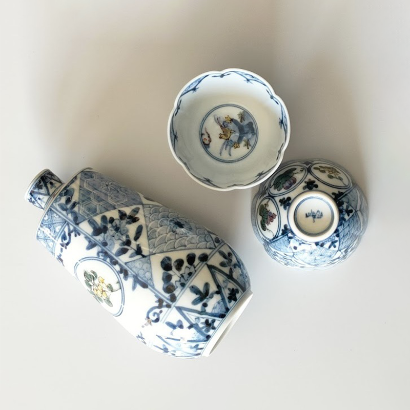 Kutani Ware Japanese Porcelain Sake Set