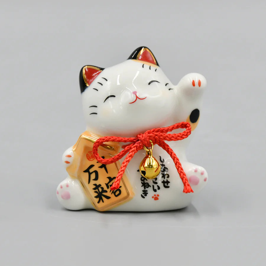 Yakushigama Maneki-Neko Japanese Lucky Beckoning Cat
