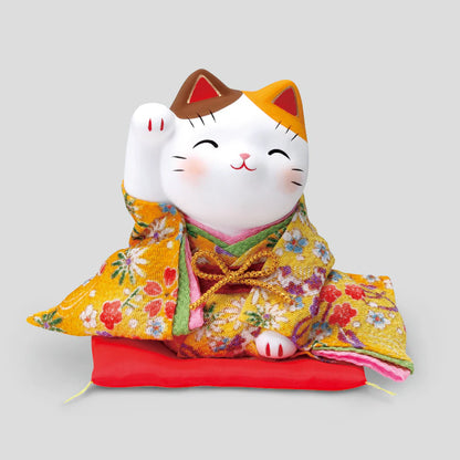 Yakushigama Maneki-Neko Beckoning Cat