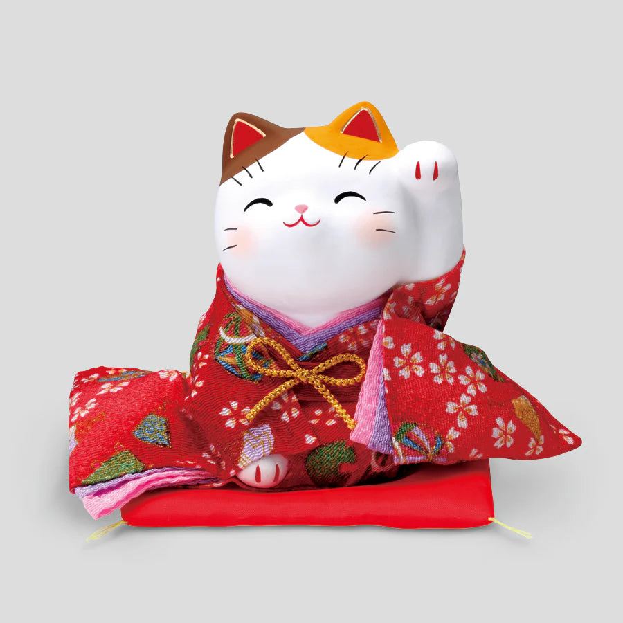 Yakushigama Maneki-Neko Beckoning Cat